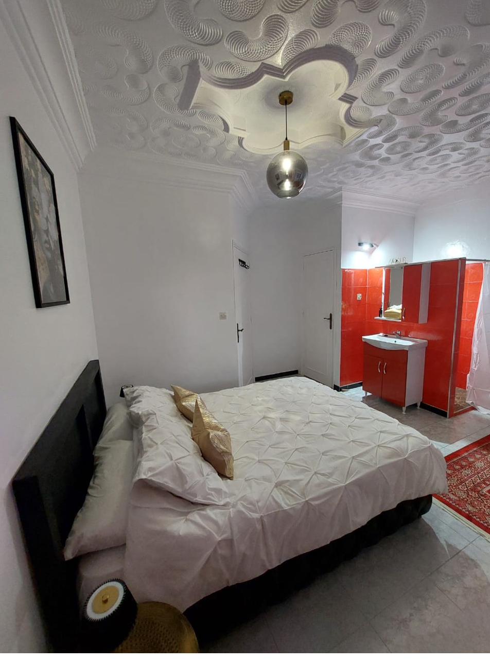 Suite Rachida — vue 4